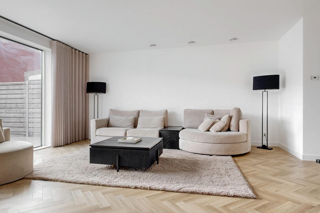 Te koop: Foto Woonhuis aan de Rozenhofstraat 6 in Hoef En Haag