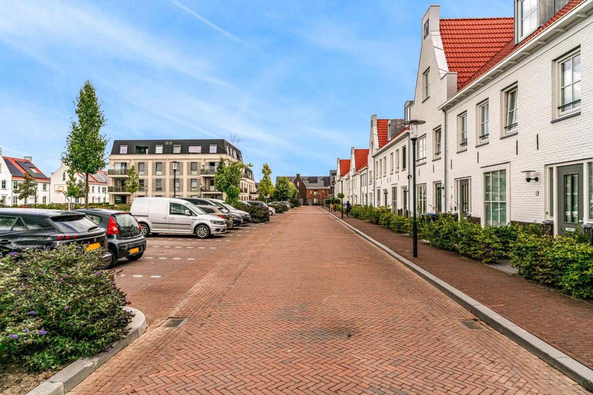 Te koop: Foto Woonhuis aan de Rozenhofstraat 6 in Hoef En Haag