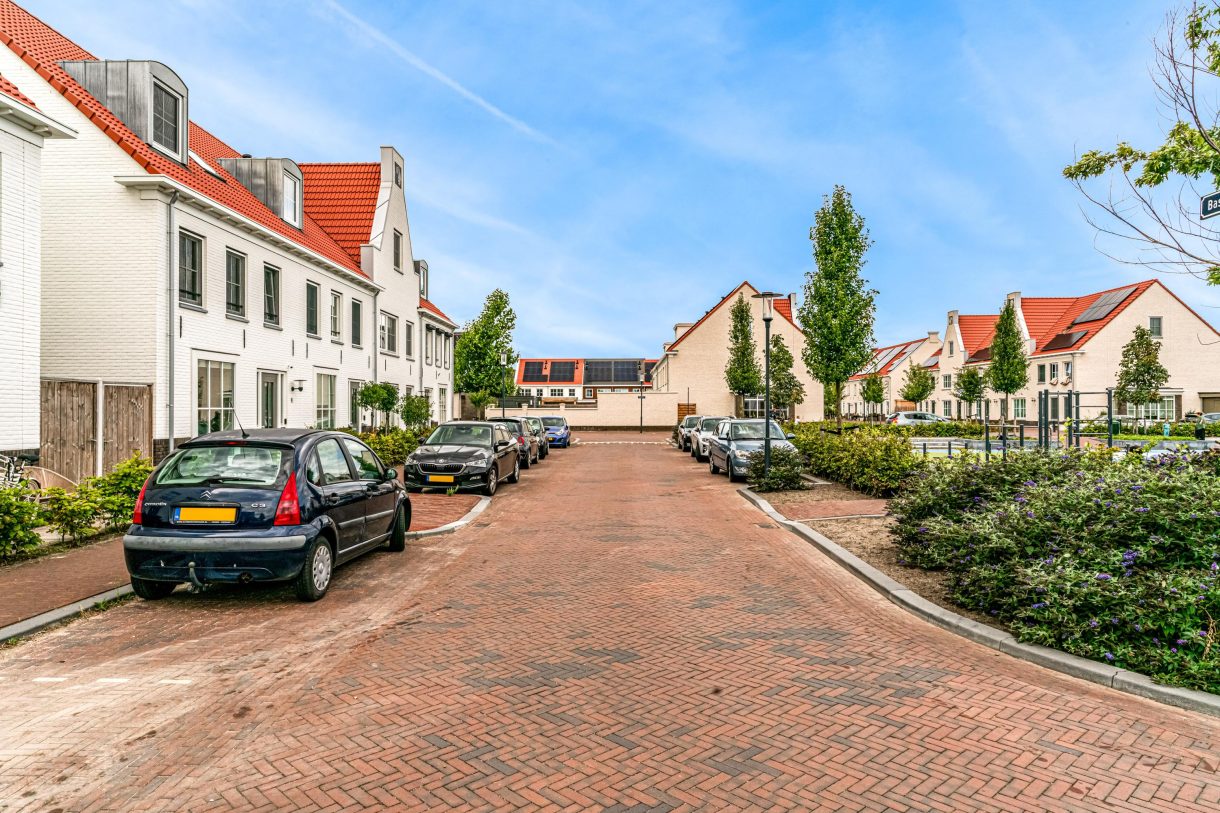 Te koop: Foto Woonhuis aan de Rozenhofstraat 6 in Hoef En Haag