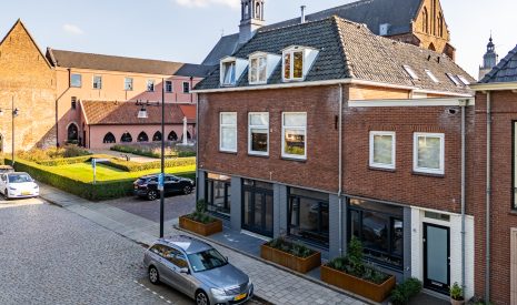 Hoofdfoto van Zutphen Broederenkerkplein 1