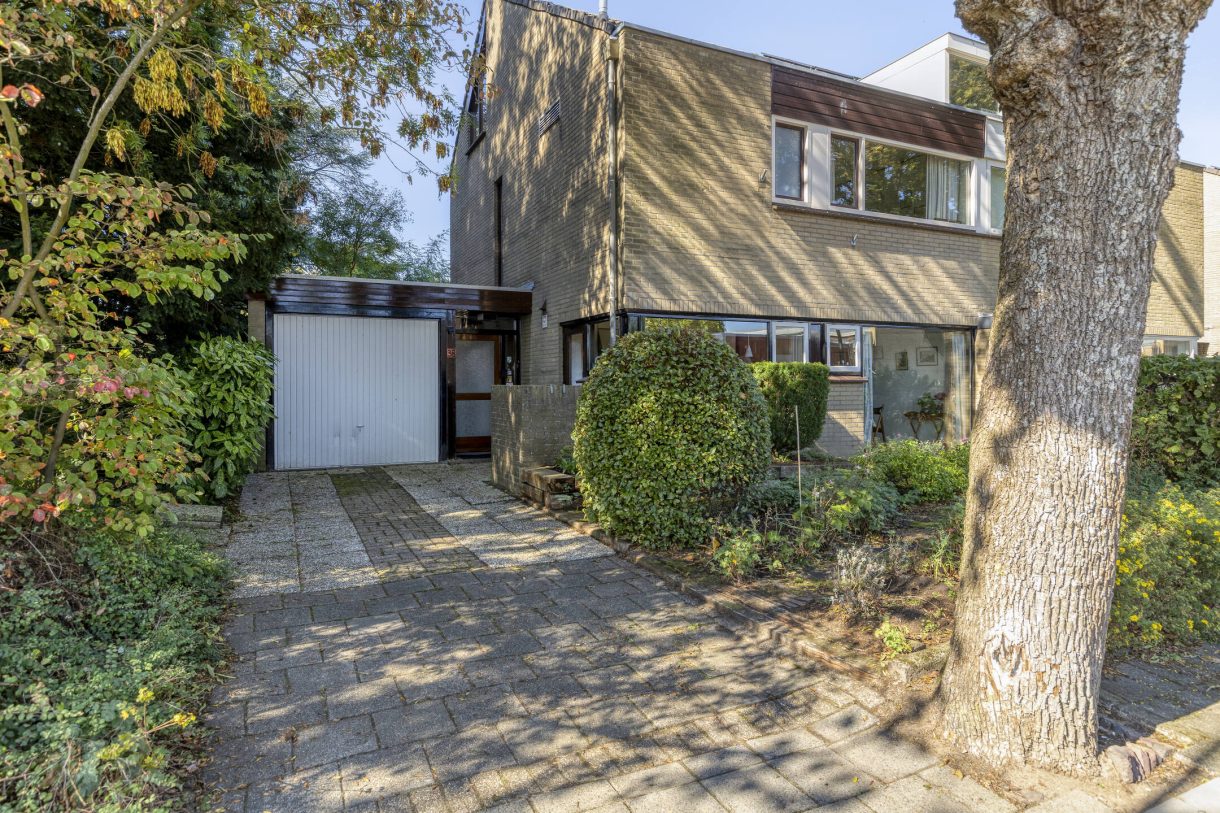 Te koop: Foto Woonhuis aan de Den Tollstraat 38 in Koudekerk aan den Rijn