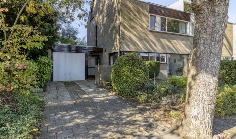 Te koop: Foto Woonhuis aan de Den Tollstraat 38 in Koudekerk aan den Rijn