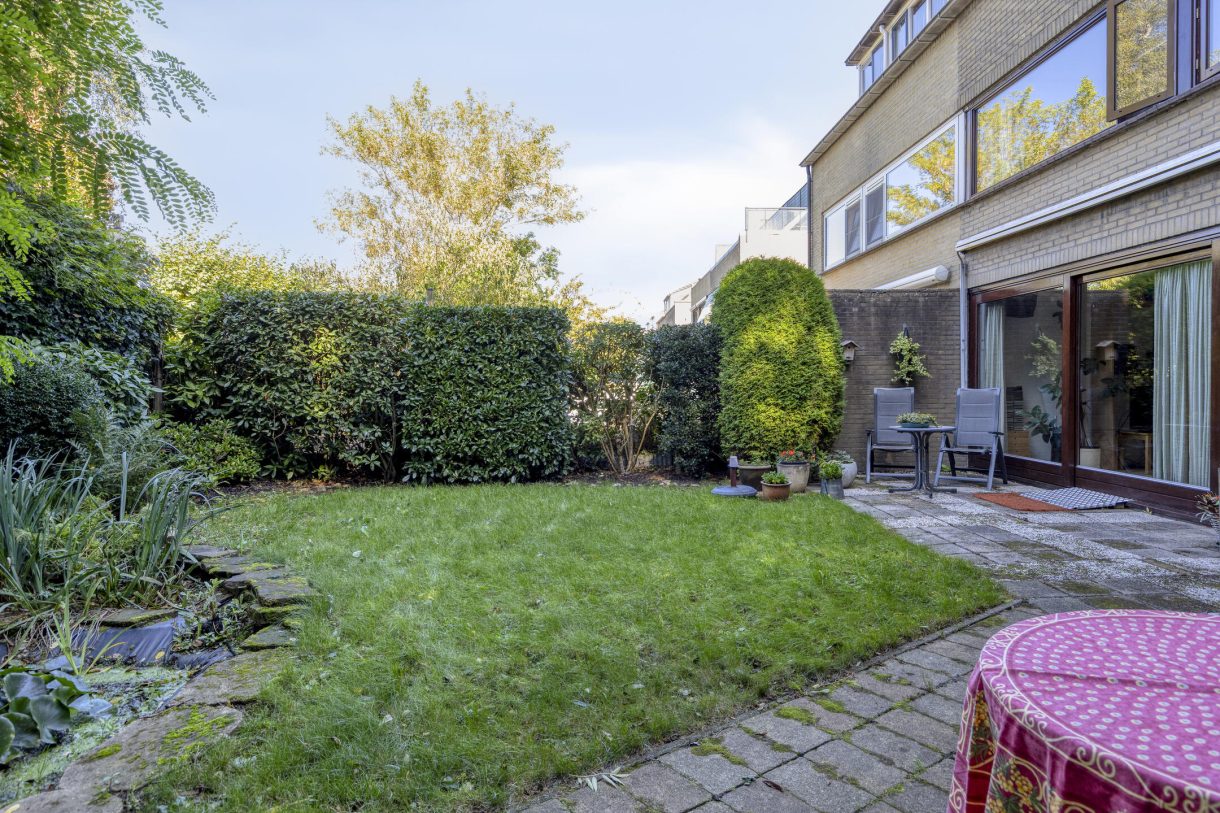 Te koop: Foto Woonhuis aan de Den Tollstraat 38 in Koudekerk aan den Rijn