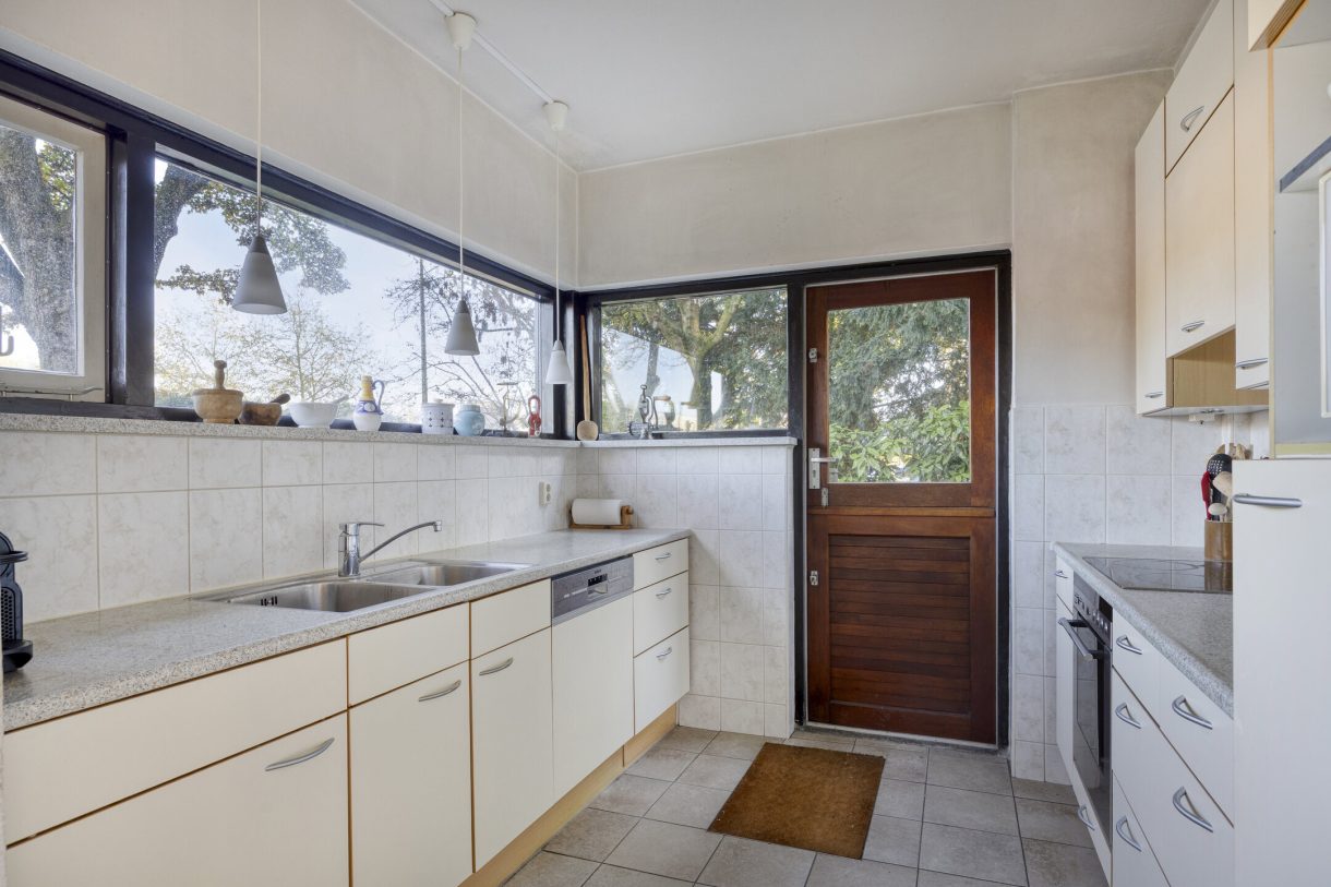 Te koop: Foto Woonhuis aan de Den Tollstraat 38 in Koudekerk aan den Rijn