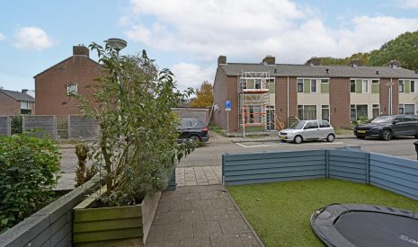 Te koop: Foto Woonhuis aan de Schout Clantstraat 56 in Nieuwveen