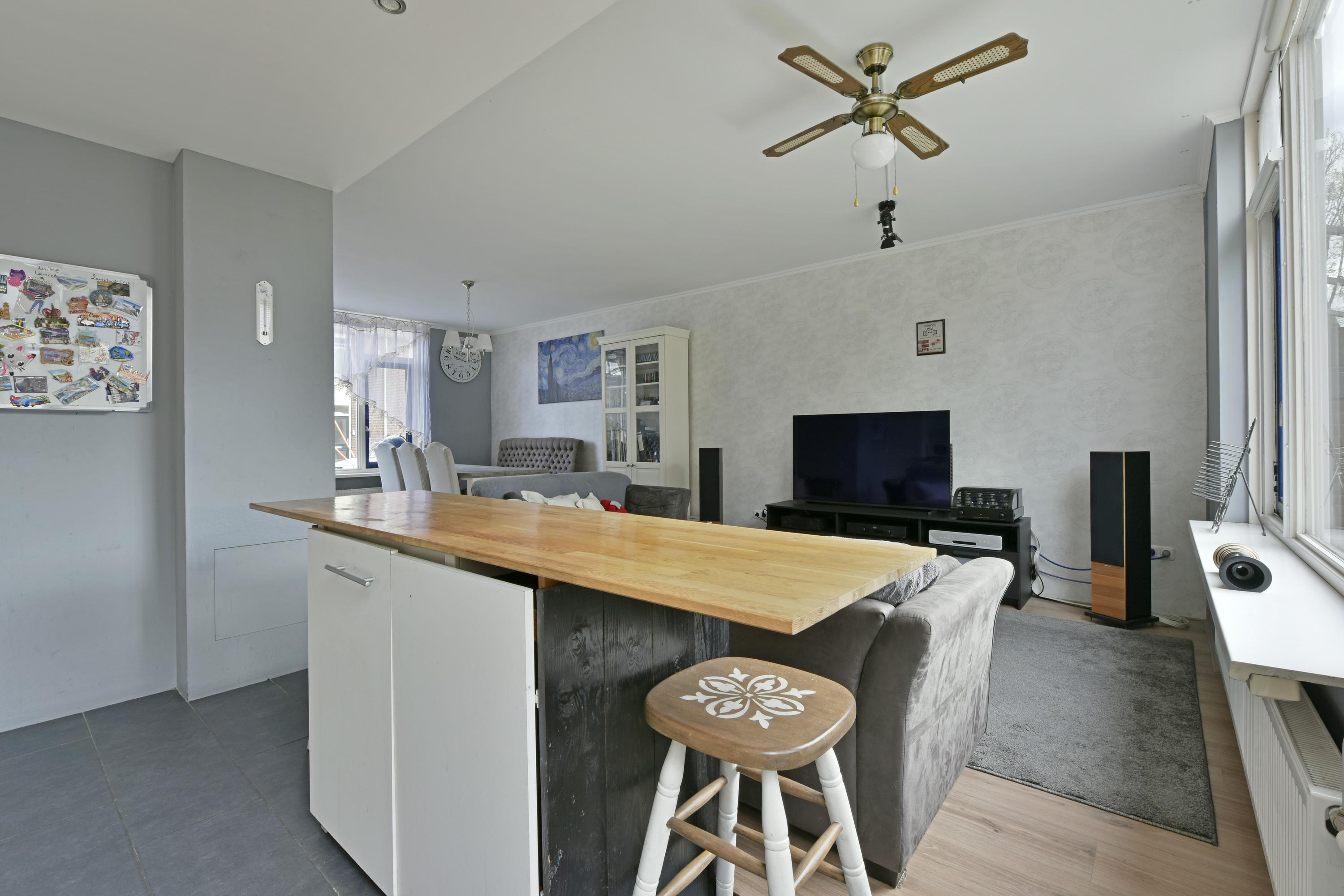 Te koop: Foto Woonhuis aan de Schout Clantstraat 56 in Nieuwveen