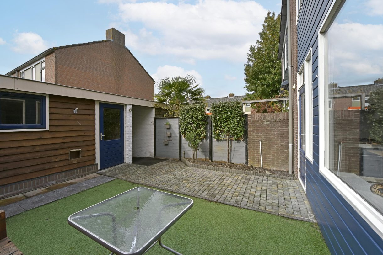 Te koop: Foto Woonhuis aan de Schout Clantstraat 56 in Nieuwveen