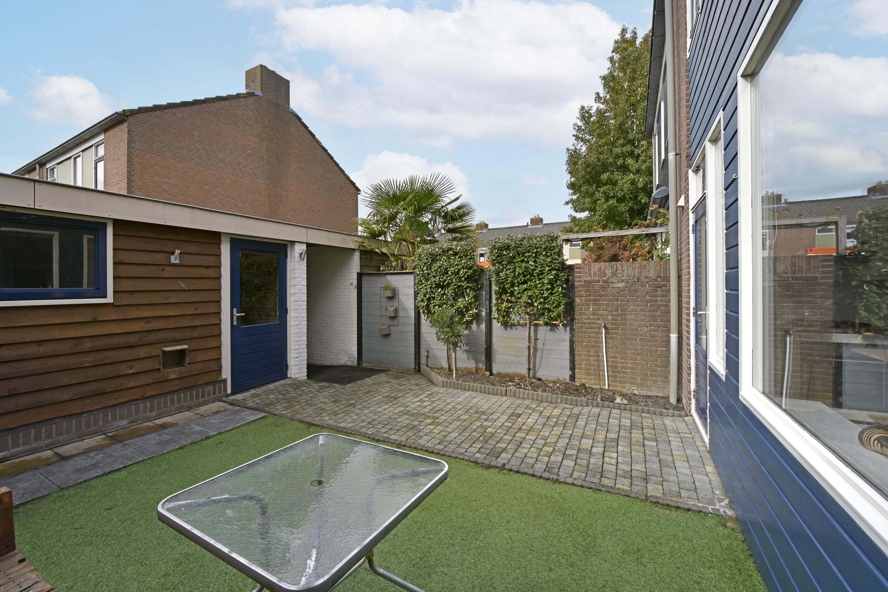 Te koop: Foto Woonhuis aan de Schout Clantstraat 56 in Nieuwveen