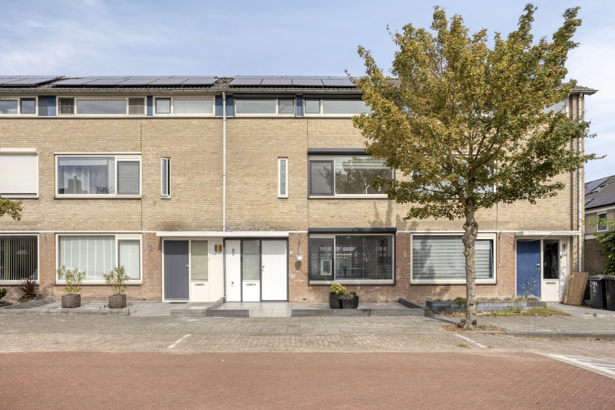 Te koop: Foto Woonhuis aan de Jan Pietersz. Coenstraat 28 in Best