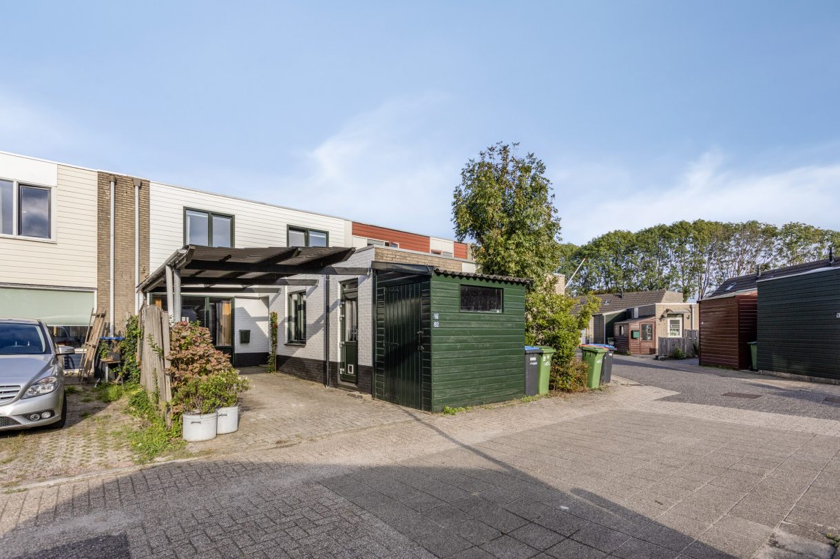 Te koop: Foto Woonhuis aan de Schoener 16 82 in Lelystad