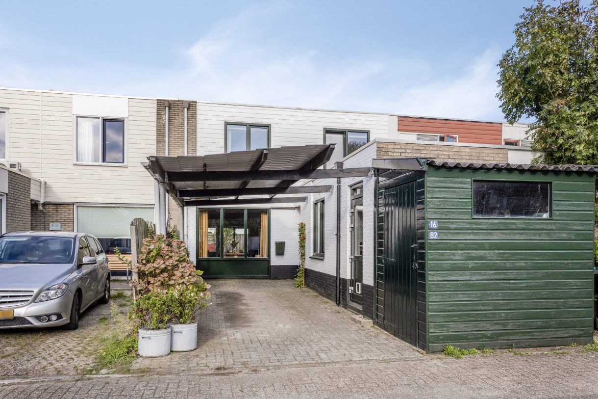 Te koop: Foto Woonhuis aan de Schoener 16 82 in Lelystad