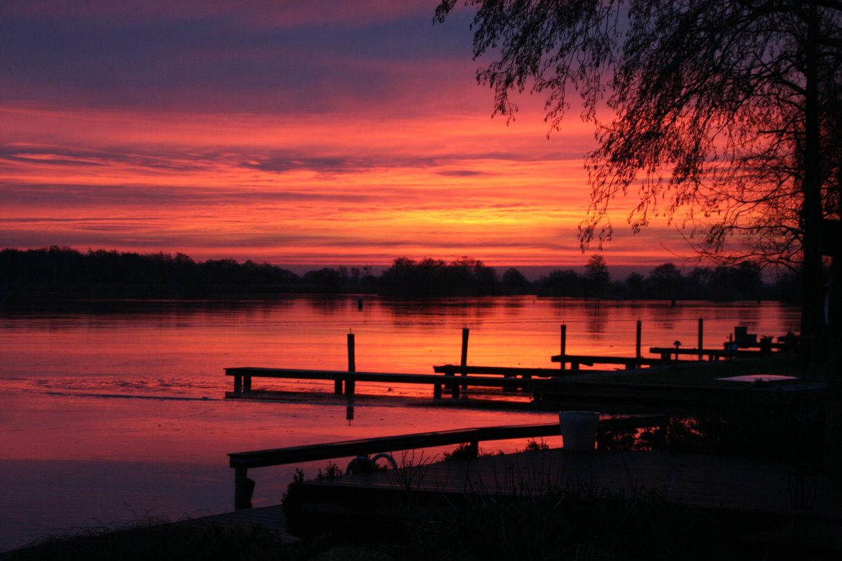 Te koop: Foto Woonhuis aan de Zuideinde 64 in Nieuwkoop
