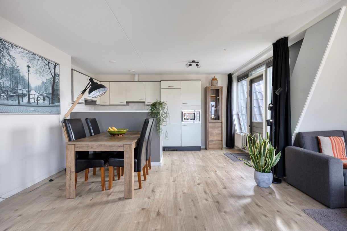 Te koop: Foto Appartement aan de Dorpsstraat 71D in Hazerswoude-Dorp