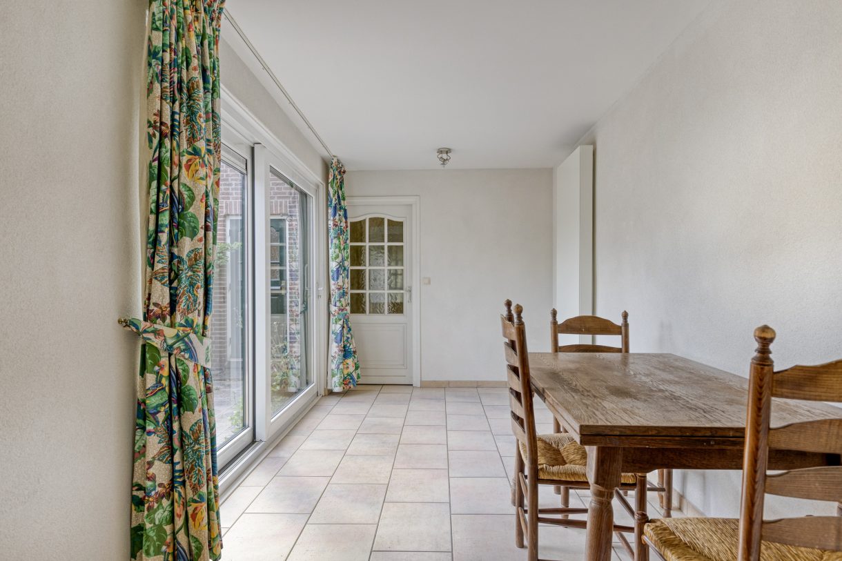 Te koop: Foto Woonhuis aan de Boddens Hosangweg 22 in Woubrugge