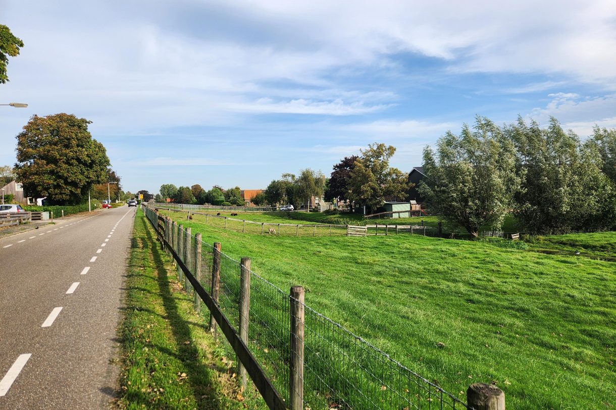 Te koop: Foto Woonhuis aan de Boddens Hosangweg 22 in Woubrugge