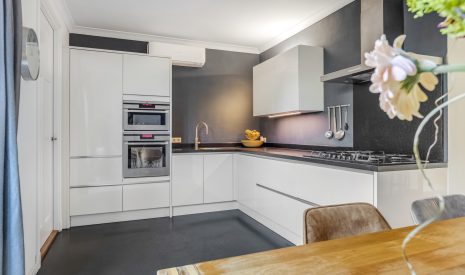 Te koop: Foto Woonhuis aan de Alladinstraat 8 in Druten