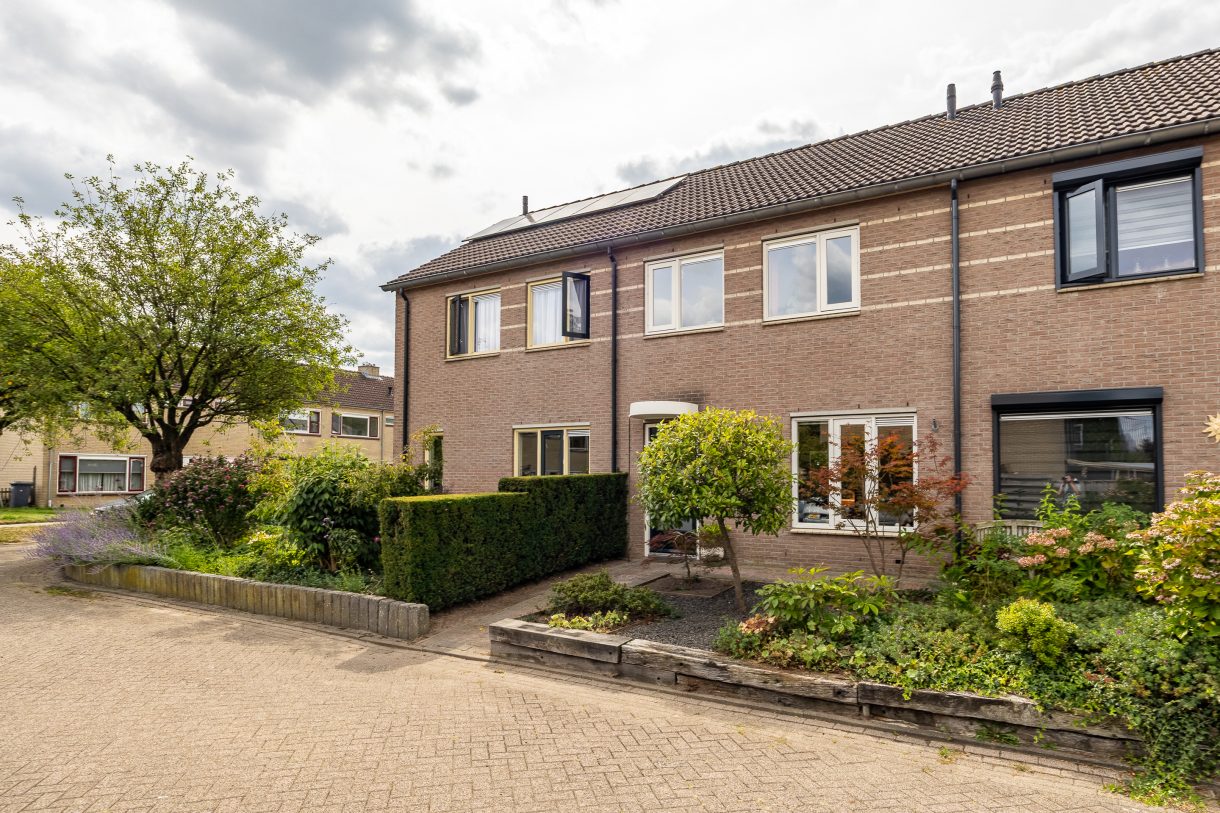 Te koop: Foto Woonhuis aan de Korenbloemstraat 7 in Steenderen