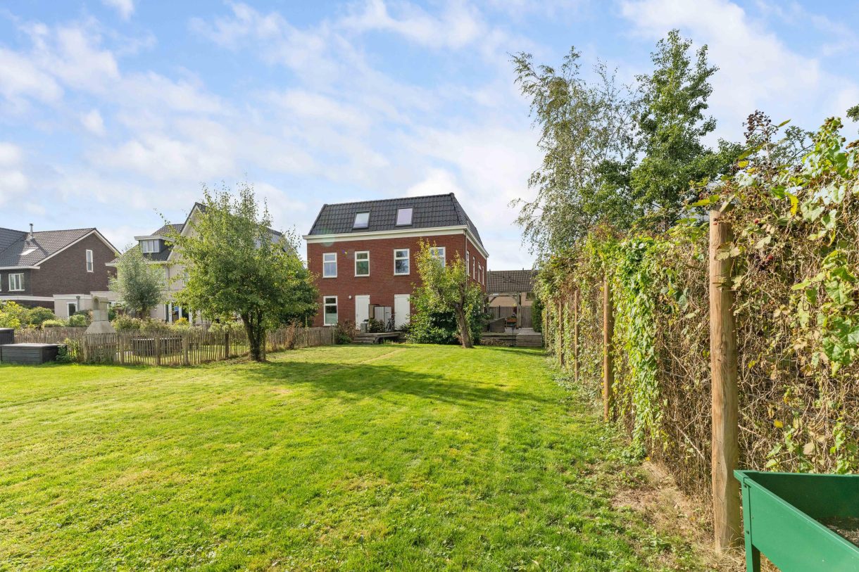 Te koop: Foto Woonhuis aan de Singel 11 in Vreeland