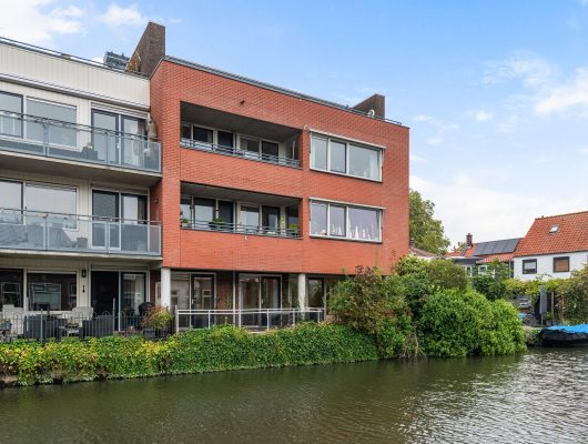 Hoofdfoto van Woerden Leidsestraatweg 107A