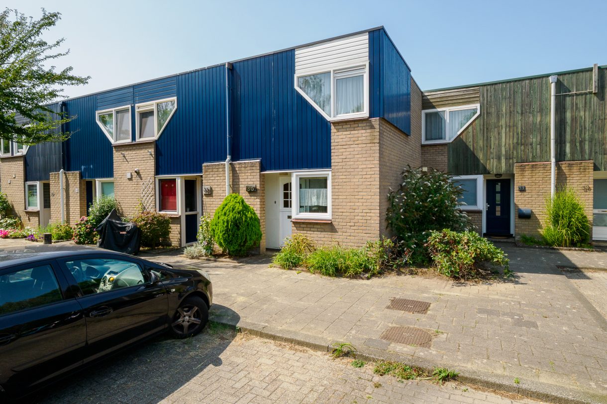 Te koop: Foto Woonhuis aan de August Vordingstraat 35 in Hengelo