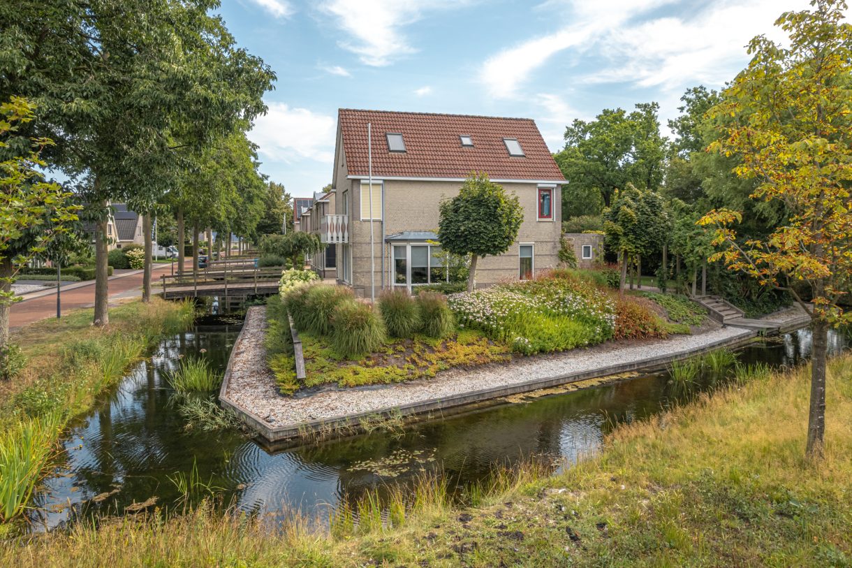 Te koop: Foto Woonhuis aan de Rietpol 24 in Drachten