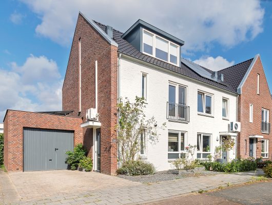 Hoofdfoto van Overasselt Kleine Klaver 20