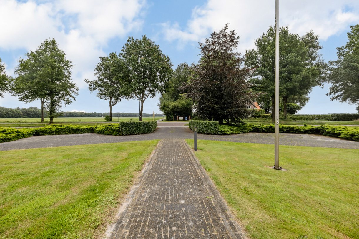 Te koop: Foto Woonhuis aan de Mr. J.B. Kanweg 5A in Witteveen