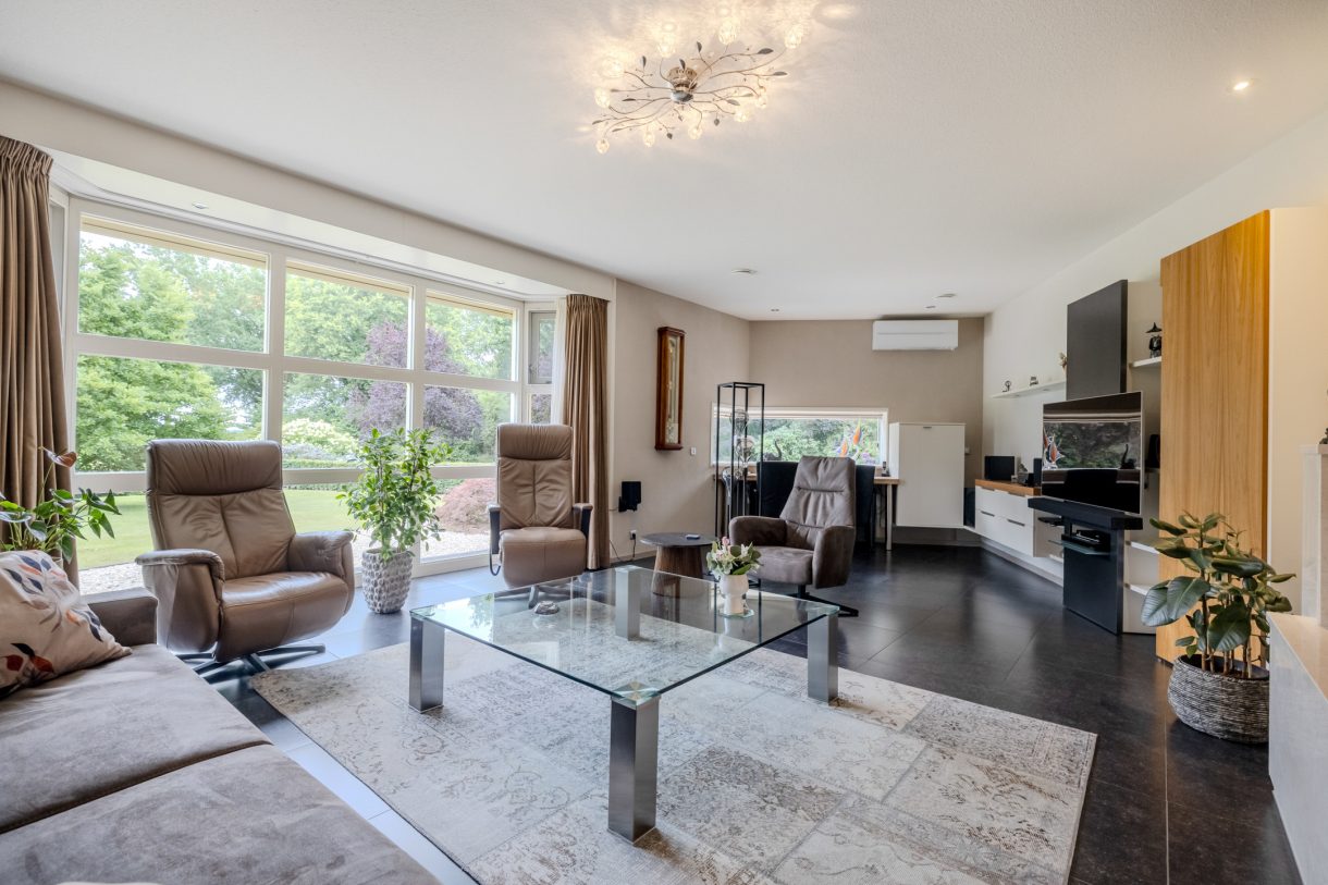 Te koop: Foto Woonhuis aan de Mr. J.B. Kanweg 5A in Witteveen