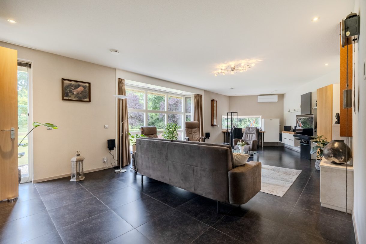 Te koop: Foto Woonhuis aan de Mr. J.B. Kanweg 5A in Witteveen