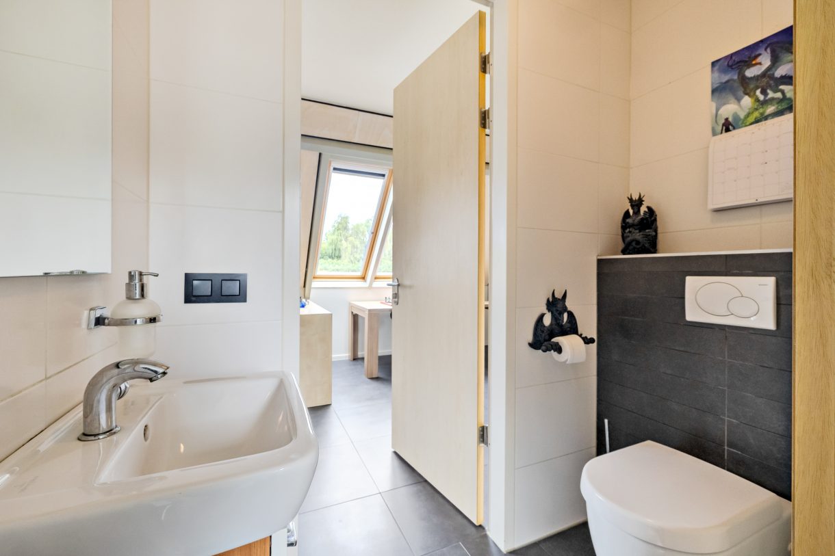 Te koop: Foto Woonhuis aan de Mr. J.B. Kanweg 5A in Witteveen