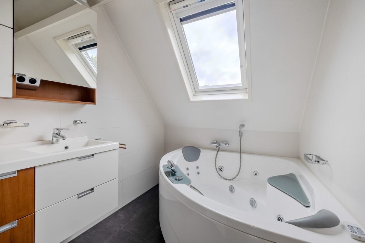 Te koop: Foto Woonhuis aan de Mr. J.B. Kanweg 5A in Witteveen