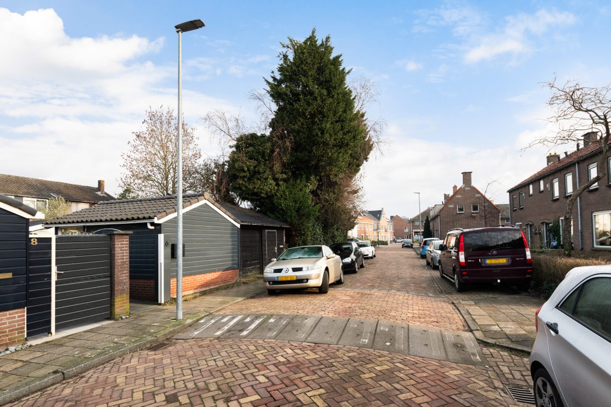 Te koop: Foto Woonhuis aan de Weteringstraat 6 in Woerden