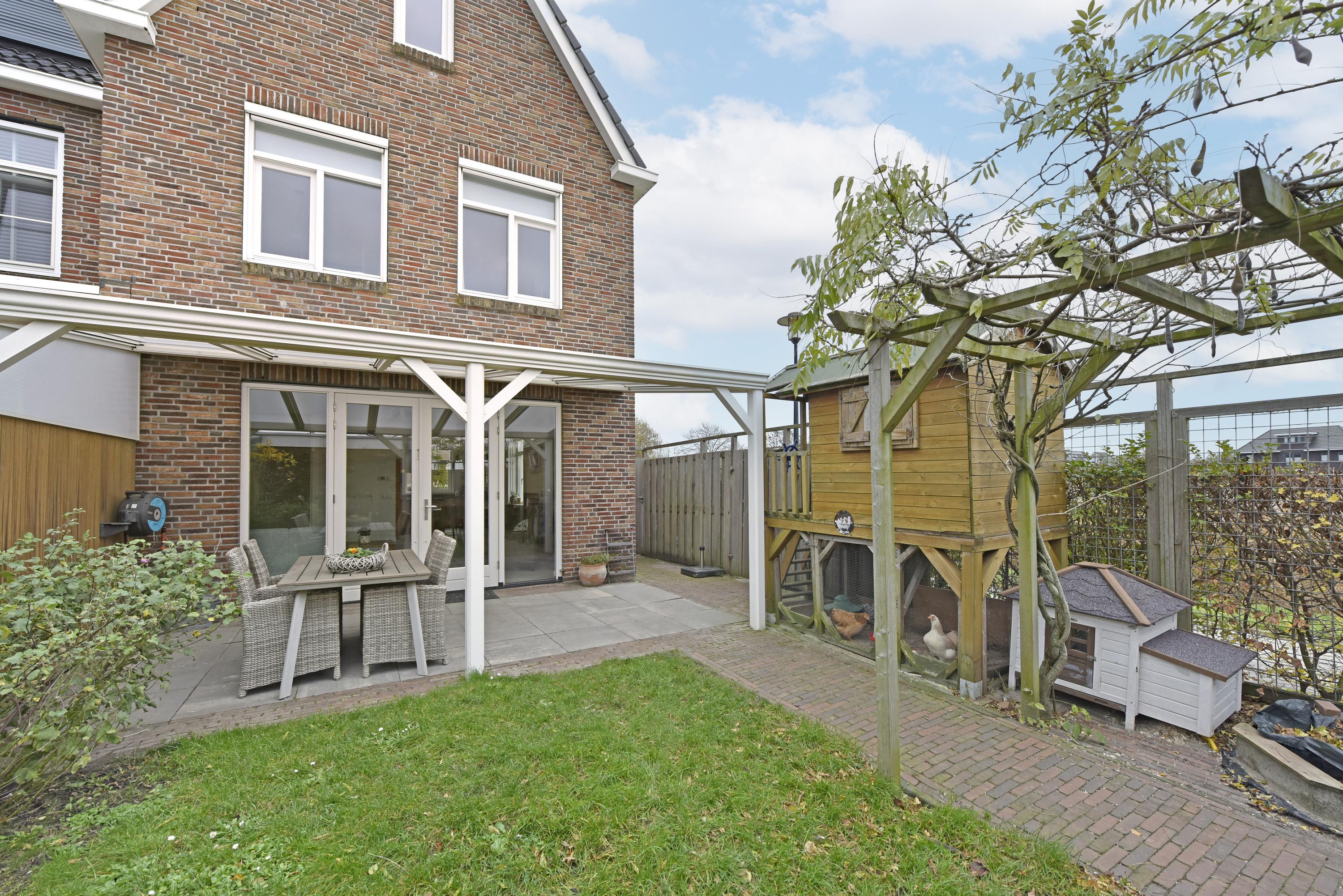 Te koop: Foto Woonhuis aan de Liguster 18 in Nieuwveen