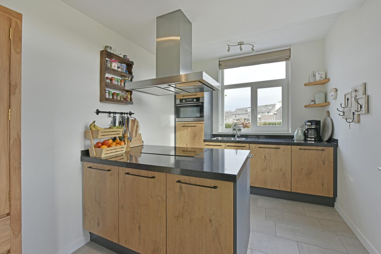 Te koop: Foto Woonhuis aan de Liguster 18 in Nieuwveen