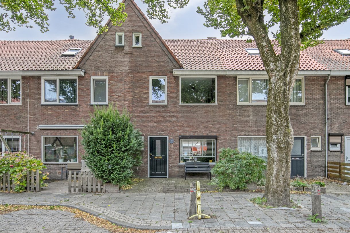 Te koop: Foto Woonhuis aan de Zevenbergenstraat 16 in Eindhoven