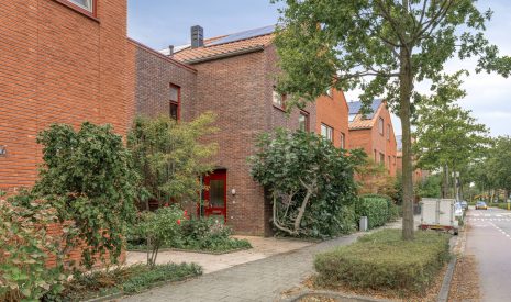 Te koop: Foto Woonhuis aan de Churchilllaan 16 in Alphen aan den Rijn