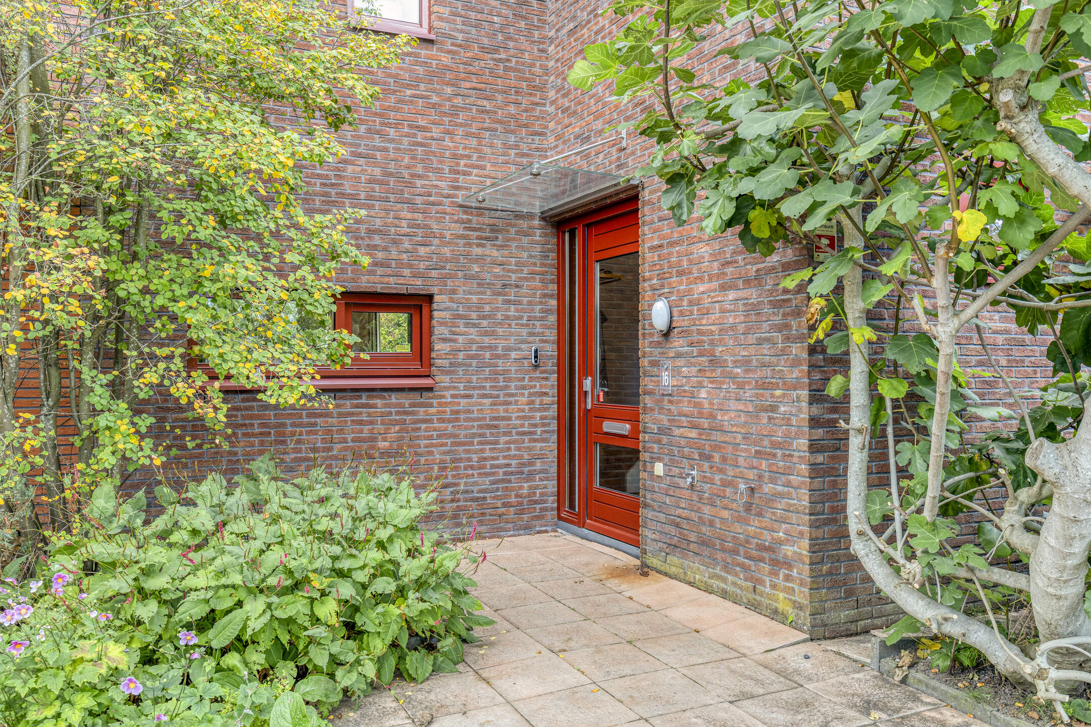 koop  Alphen aan den Rijn  Churchilllaan 16 – Foto 2