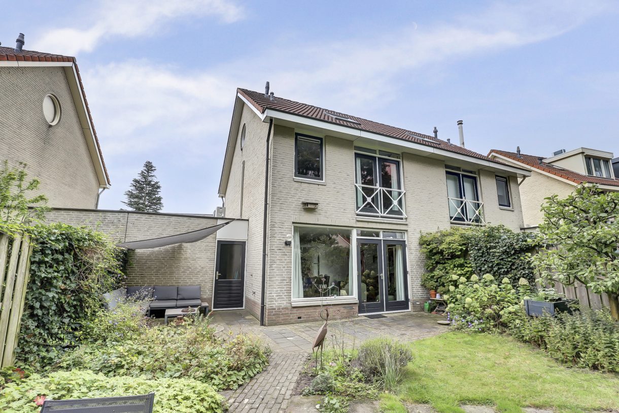 Te koop: Foto Woonhuis aan de Robert de Vriesstraat 19 in Arnhem