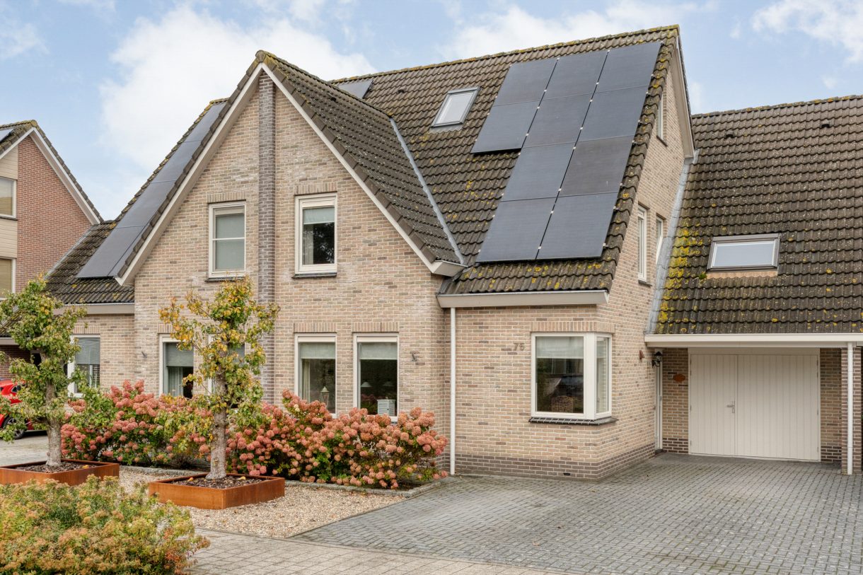 Te koop: Foto Woonhuis aan de De Veurdele 75 in Nijeveen