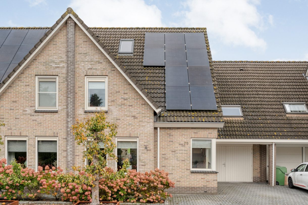 Te koop: Foto Woonhuis aan de De Veurdele 75 in Nijeveen