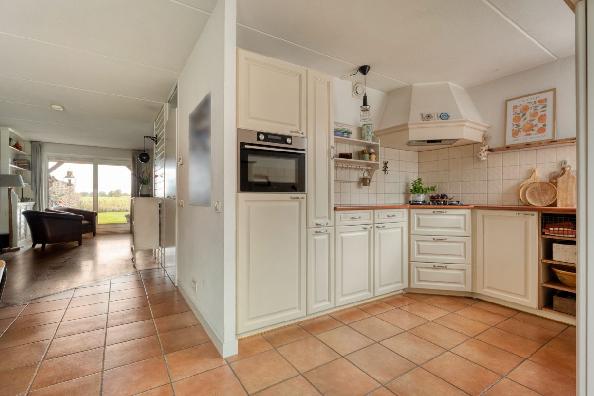 Te koop: Foto Woonhuis aan de De Veurdele 75 in Nijeveen