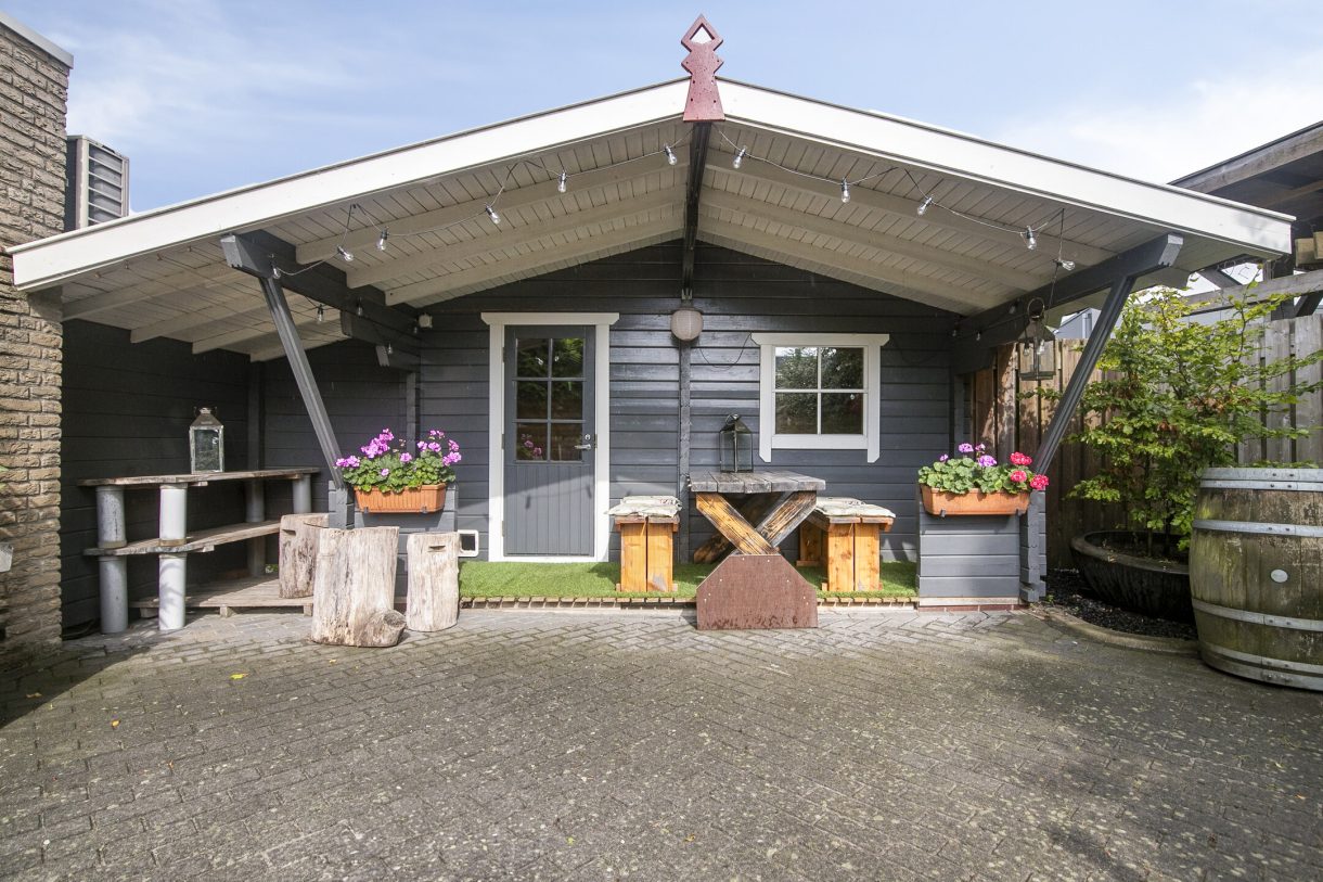 Te koop: Foto Woonhuis aan de Kolkweg 49-47 in Lelystad