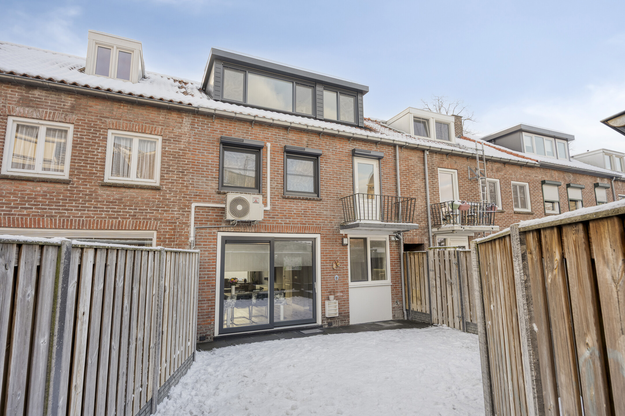 Te koop: Foto Woonhuis aan de Zeelsterstraat 92 in Eindhoven