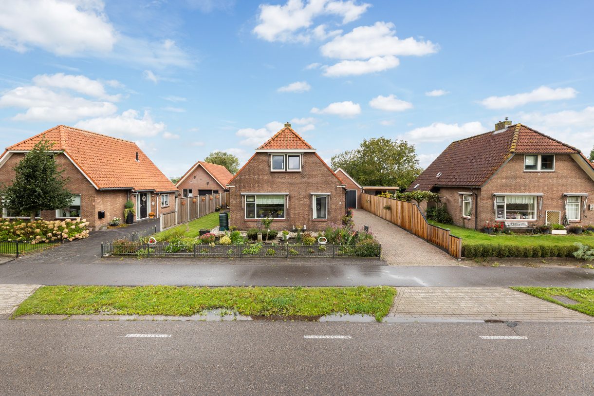 Te koop: Foto Woonhuis aan de Bovenheigraaf 86 in 't Loo Oldebroek