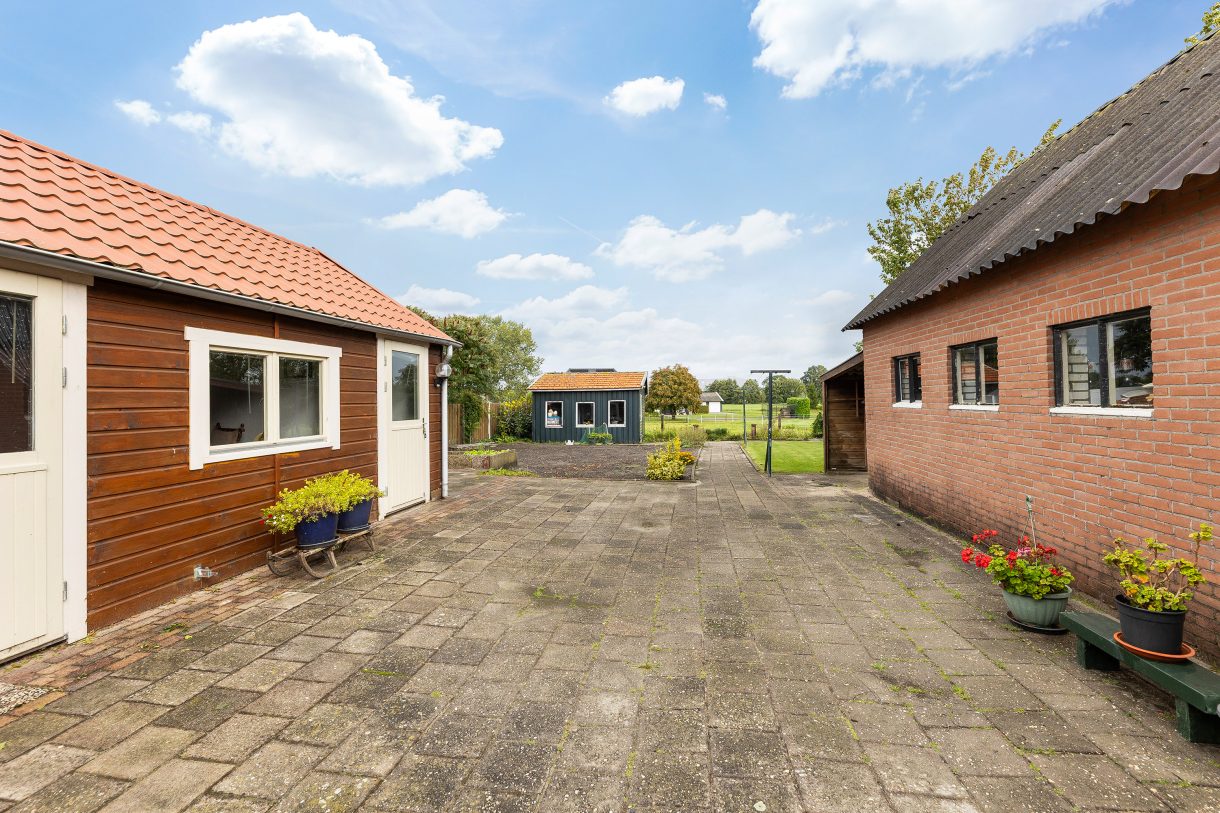 Te koop: Foto Woonhuis aan de Bovenheigraaf 86 in 't Loo Oldebroek