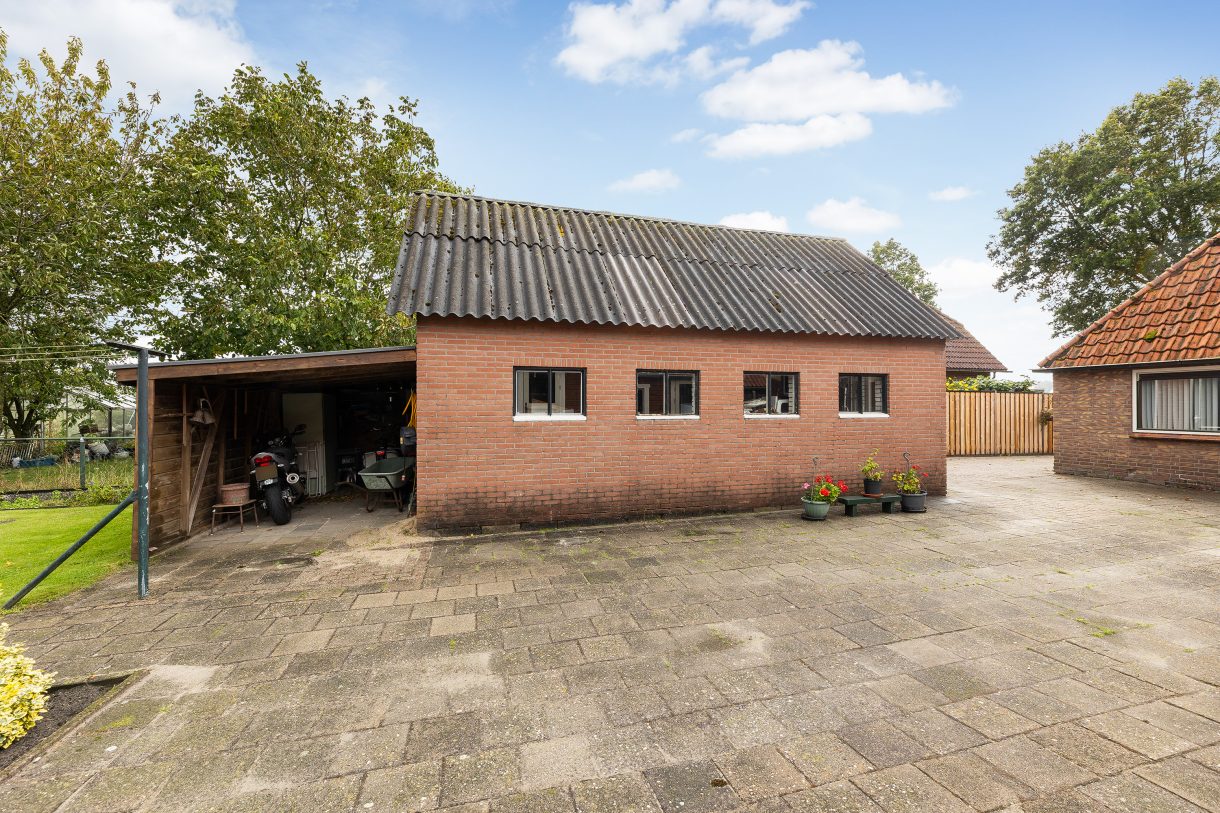 Te koop: Foto Woonhuis aan de Bovenheigraaf 86 in 't Loo Oldebroek