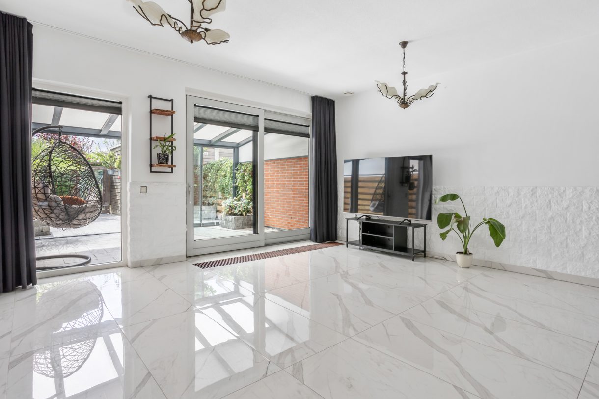 Te koop: Foto Woonhuis aan de Leendert Valstarstraat 5 in Vlaardingen