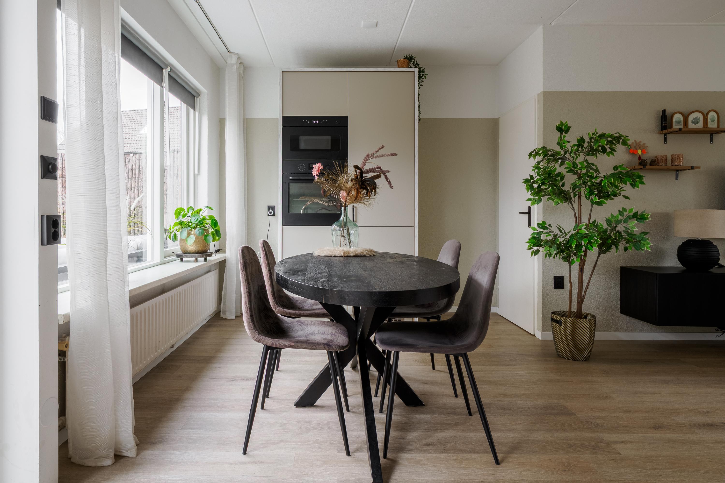 Te koop: Foto Woonhuis aan de Caro van Eyckstraat 15 in Hengelo