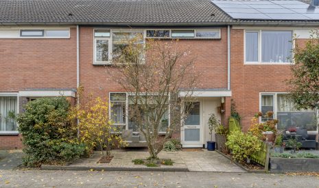 Hoofdfoto van Hoogeveen Zuiderkruis 77