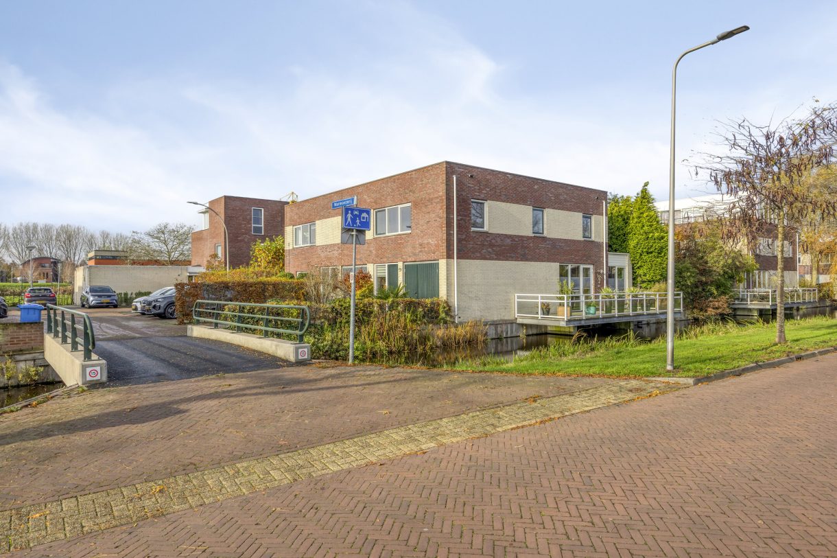 Te koop: Foto Woonhuis aan de Warmoezerij 11 in Alphen aan den Rijn